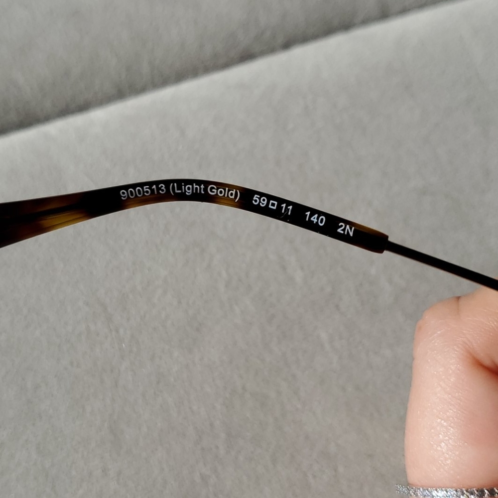 Coach Sunglasses - Picture 4 of 6